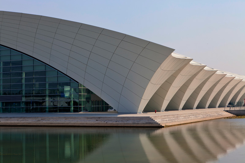 Oriental Sports Center in Pudong (Gerkan, Marg + Partner, gmp Architekten, 2011)